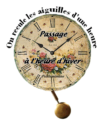 Une horloge ornée de fleurs indiquant le passage à l'heure d'hiver.