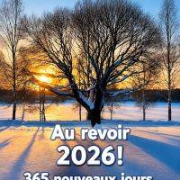 Paysage enneigé au coucher du soleil avec arbres nus et texte souhaitant une bonne dernière journée de l’année