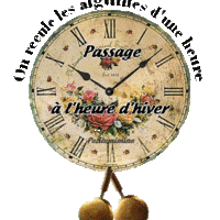Une horloge ornée de fleurs indiquant le passage à l'heure d'hiver.